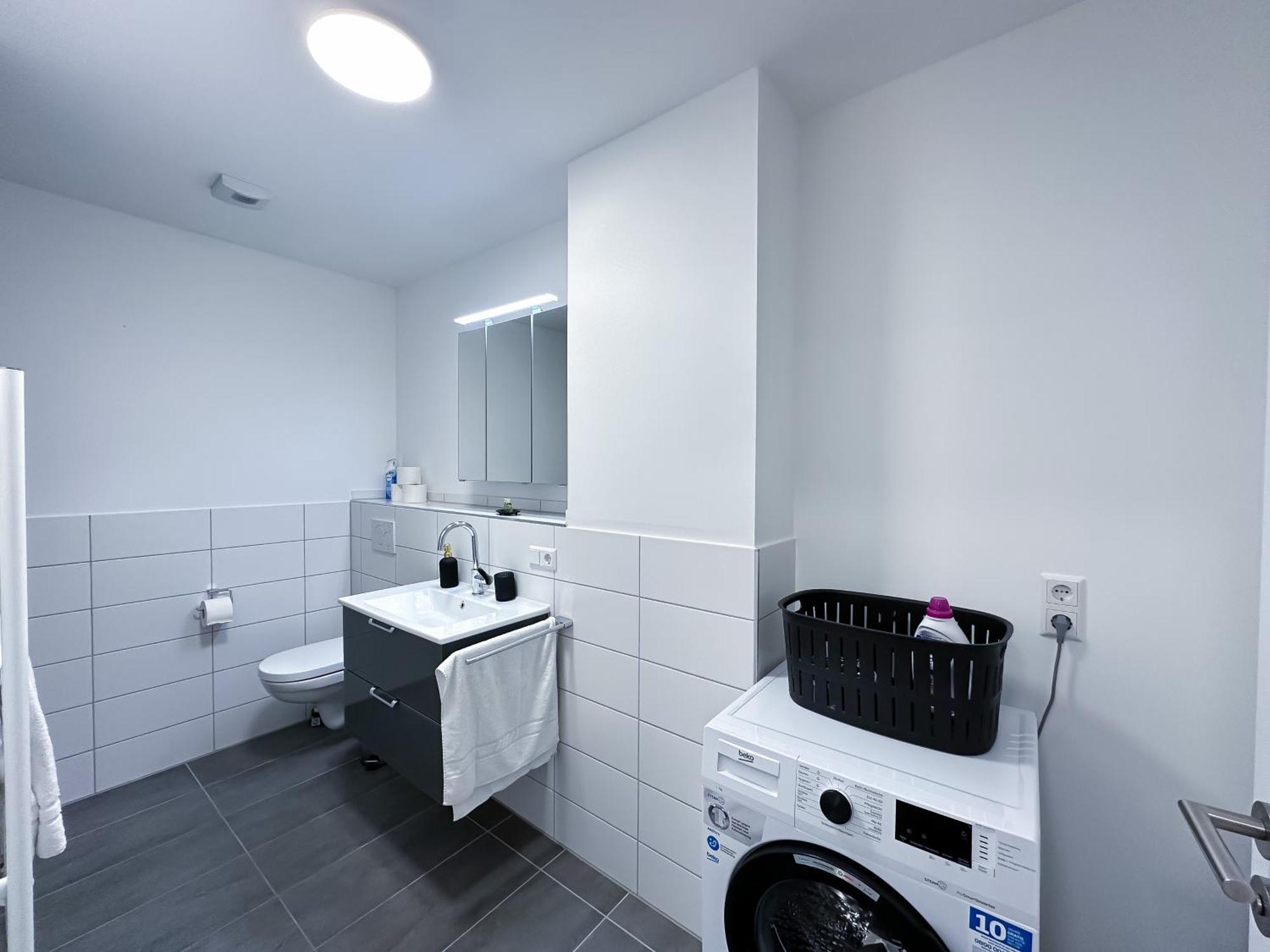 Suite4Me - Balkon I Kueche I Waschmaschine I Mainz-Kostheim Wiesbaden Exterior foto